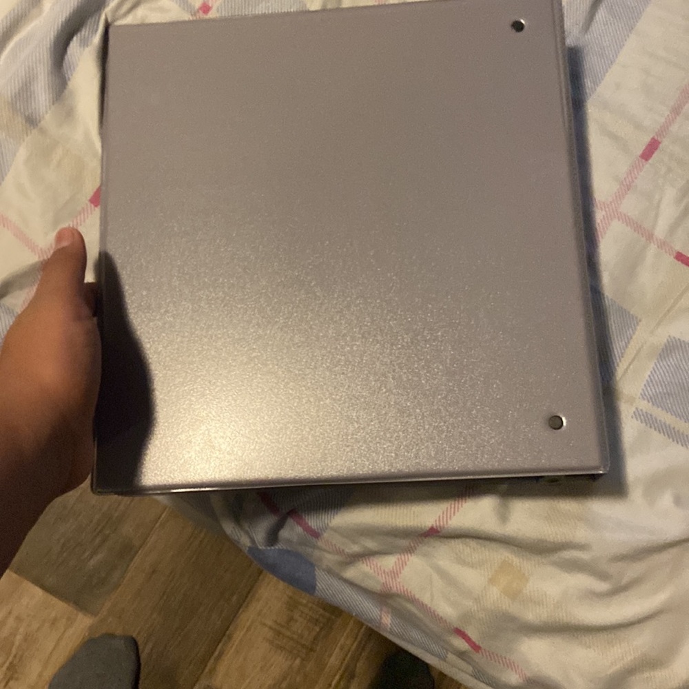 Folder - Picture 4 of 5